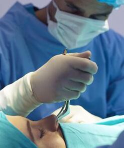 effectuer une chirurgie plastique à nez fermé
